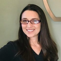 Chiropractor Dayton TN Victoria Moore Chiropractor Dayton TN Victoria Moore